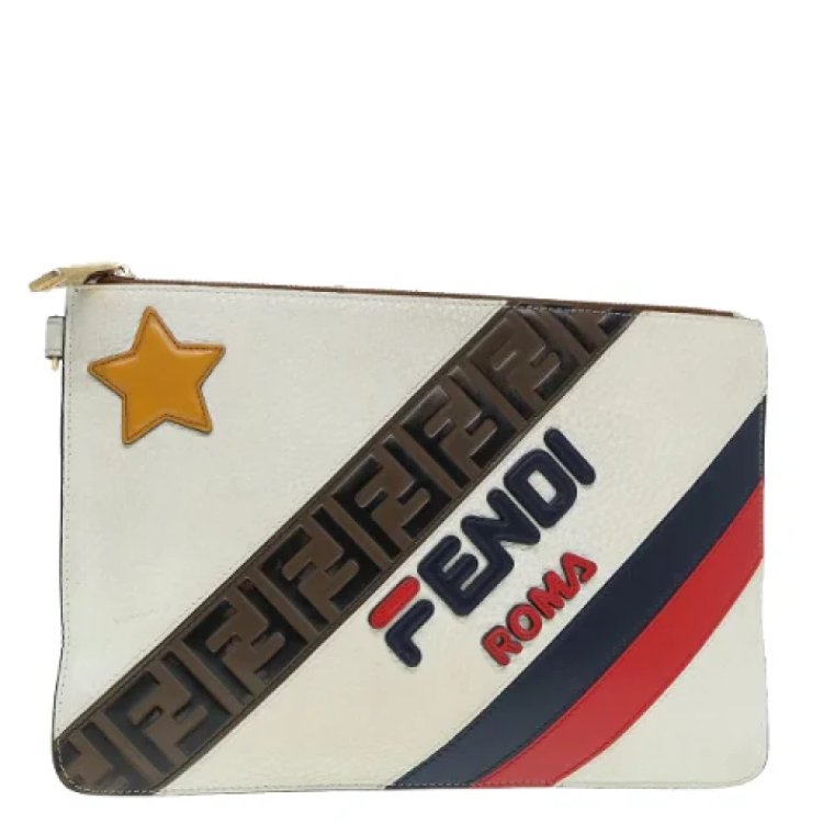 Pre-owned Leather clutches Fendi Vintage