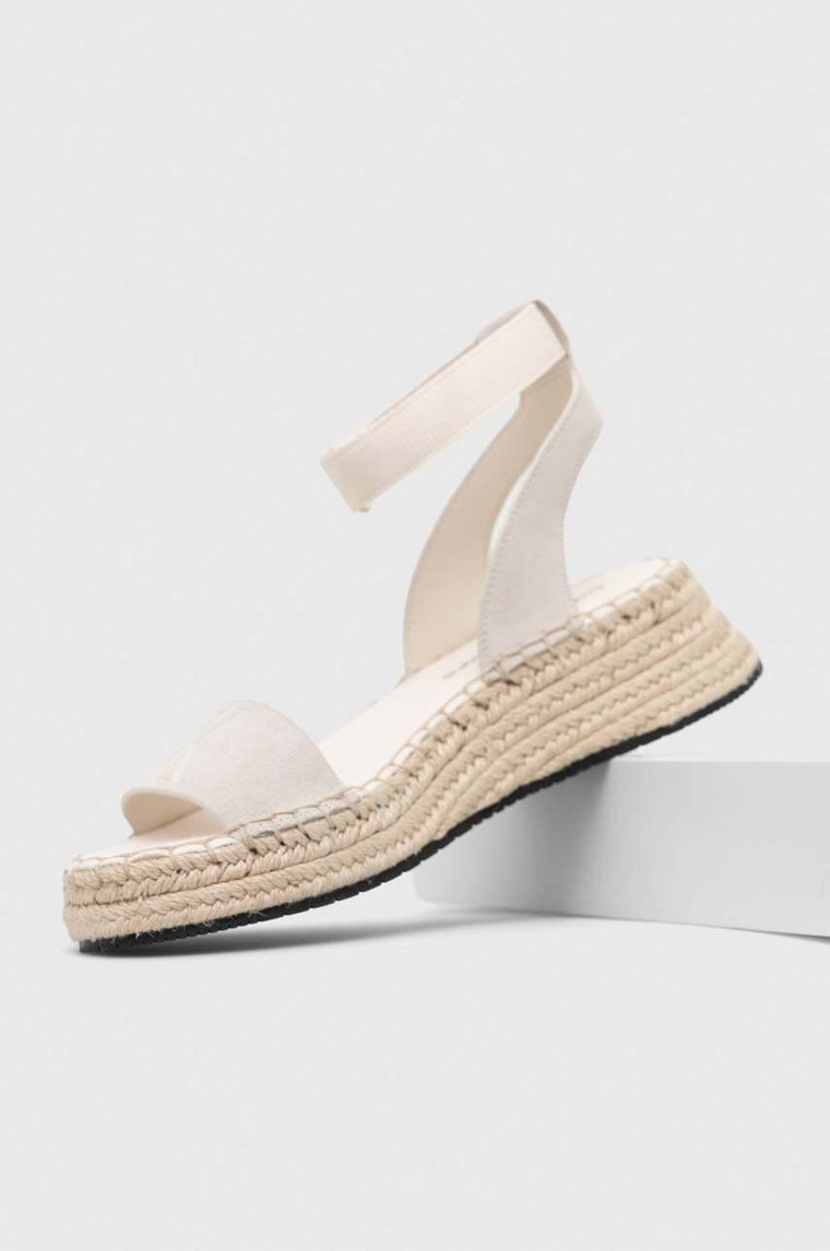 Calvin Klein Jeans sandały SPORTY WEDGE ROPE SU CON damskie kolor beżowy na platformie YW0YW00977