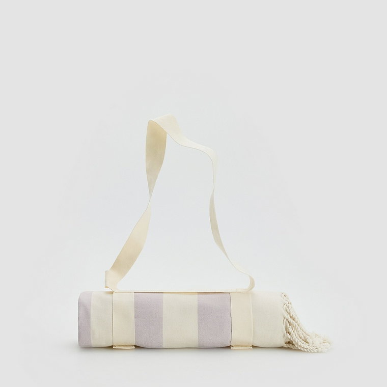 Reserved - Ręcznik plażowy z dodatkową kieszonką - fioletowy