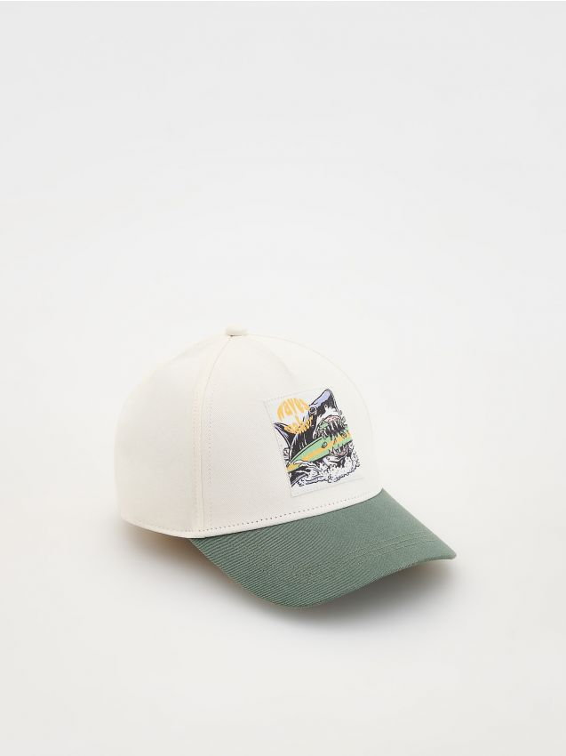 Reserved - Bawełniana czapka z daszkiem - złamana biel