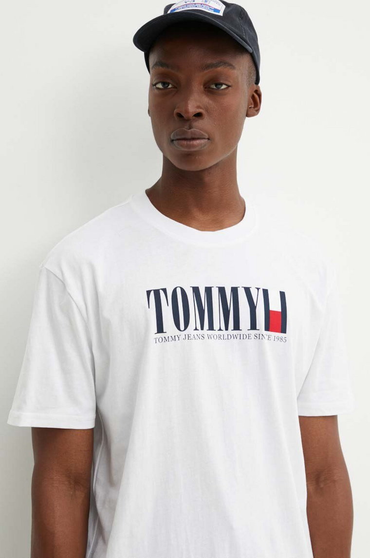 Tommy Jeans t-shirt męski kolor biały z nadrukiem DM0DM18533