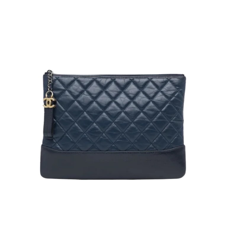 Używana Niebieska Skórzana Torebka Chanel Clutch Chanel Vintage