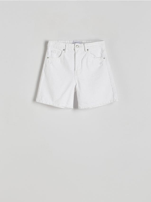 Reserved - Jeansowe szorty z przetarciami - biały