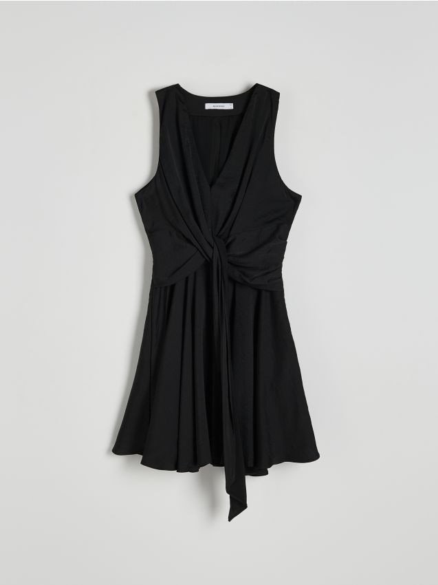 Reserved - Sukienka z ozdobnym wiązaniem - czarny