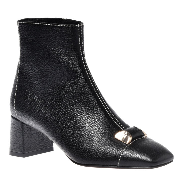 Black leather ankle boot Baldinini