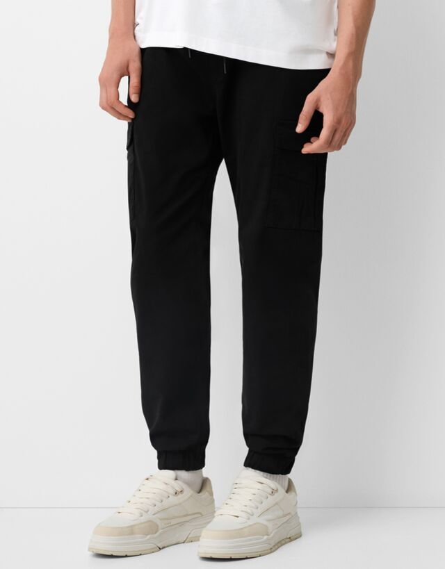 Bershka Spodnie Jogger Cargo Mężczyzna Xs Czarny