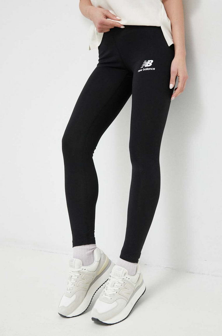 New Balance legginsy damskie kolor czarny z nadrukiem WP31509BK-9BK