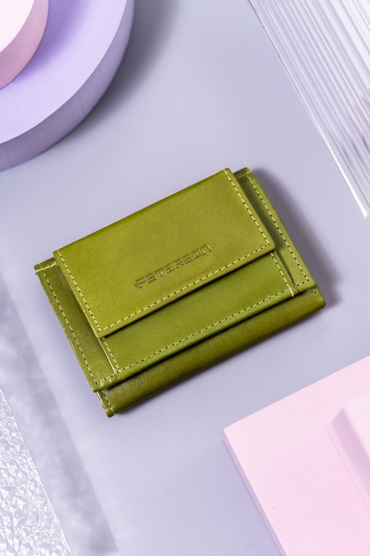 Mały, skórzany portfel damski z systemem RFID Protect Peterson- zielony