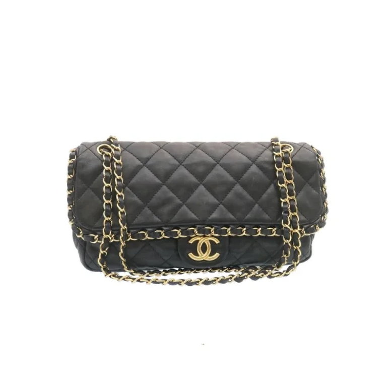 Używana czarna torba z płótna Chanel Vintage