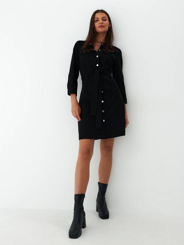 Mohito - Sukienka koszulowa mini z wiązaniem - czarny