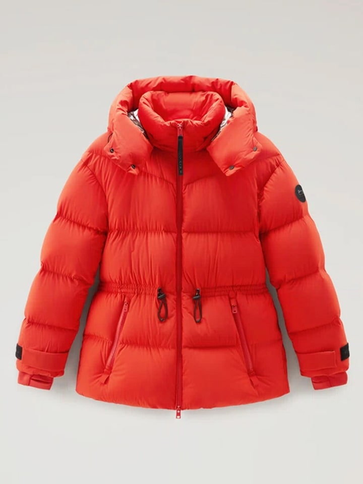 Woolrich Kurtka puchowa w kolorze czerwonym