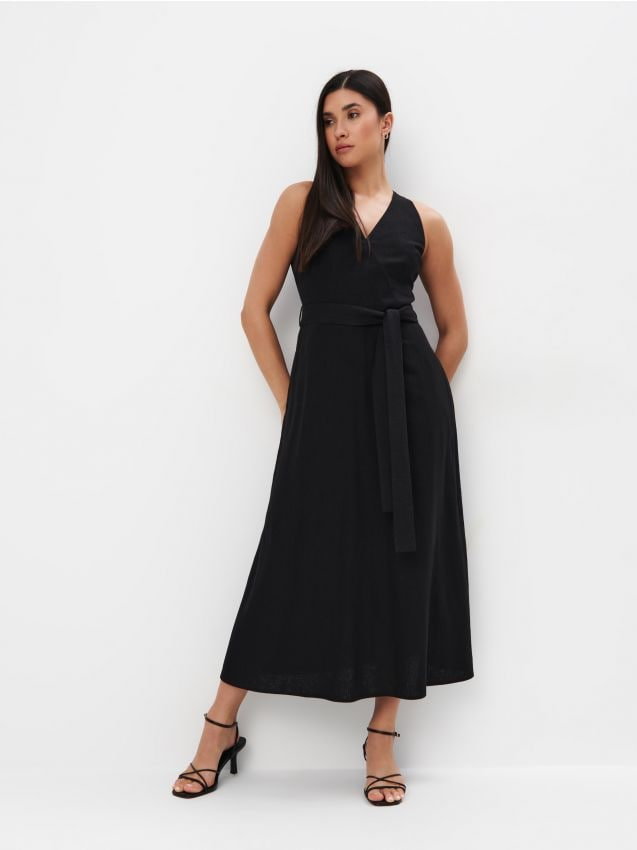 Mohito - Czarna sukienka midi z lnem - czarny