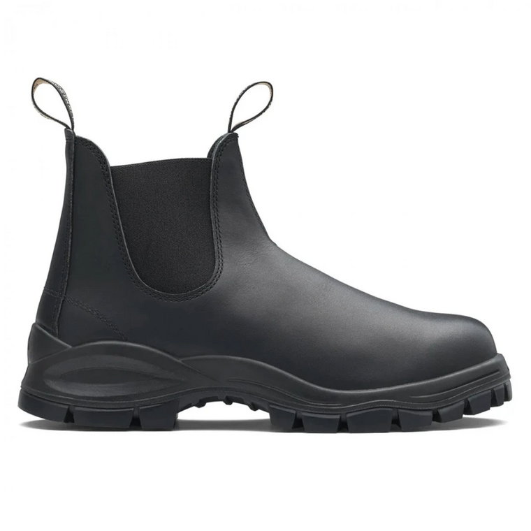 2240 Lug Boot Nero Blundstone