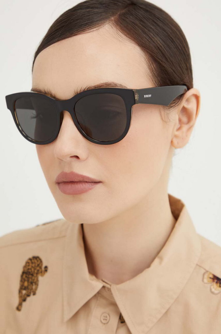 Burberry okulary przeciwsłoneczne damskie kolor czarny 0BE4432U