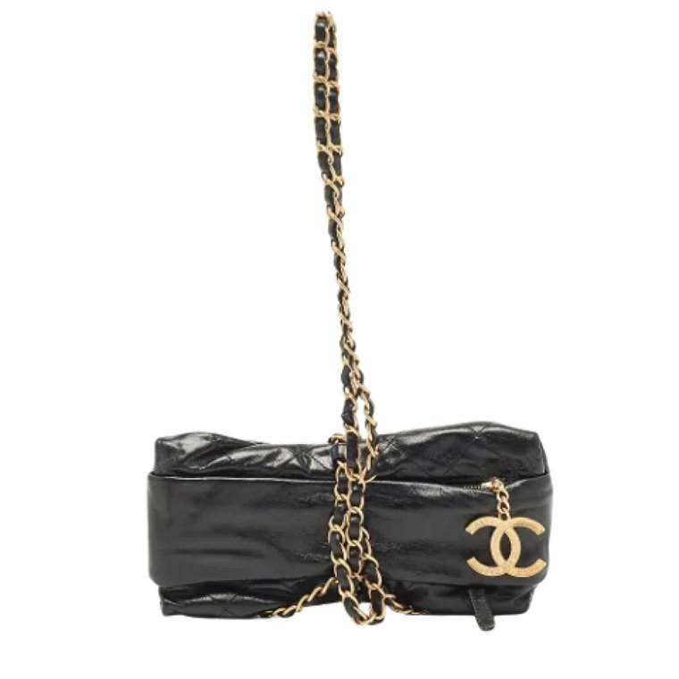 Pre-owned Leather clutches Chanel Vintage