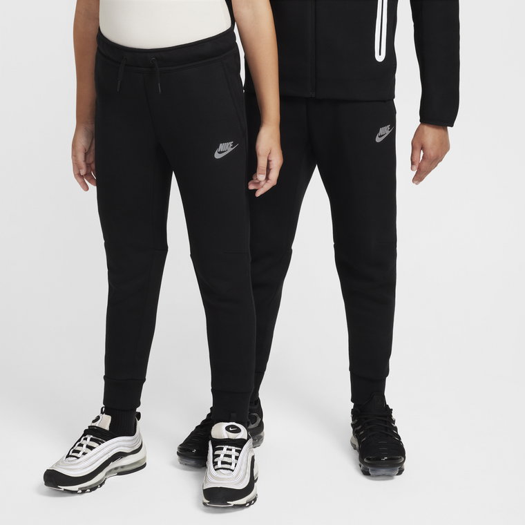 Joggery dla dużych dzieci o designie odbijającym światło Nike Sportswear Tech Fleece - Zieleń