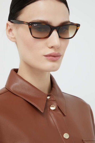 Ray-Ban okulary przeciwsłoneczne damskie kolor brązowy
