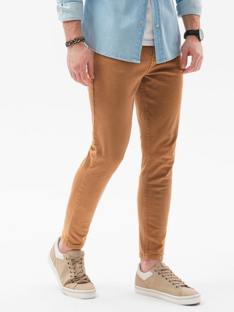 Jeansowe spodnie męskie bez przetarć SLIM FIT - camel V10 OM-PADP-0148