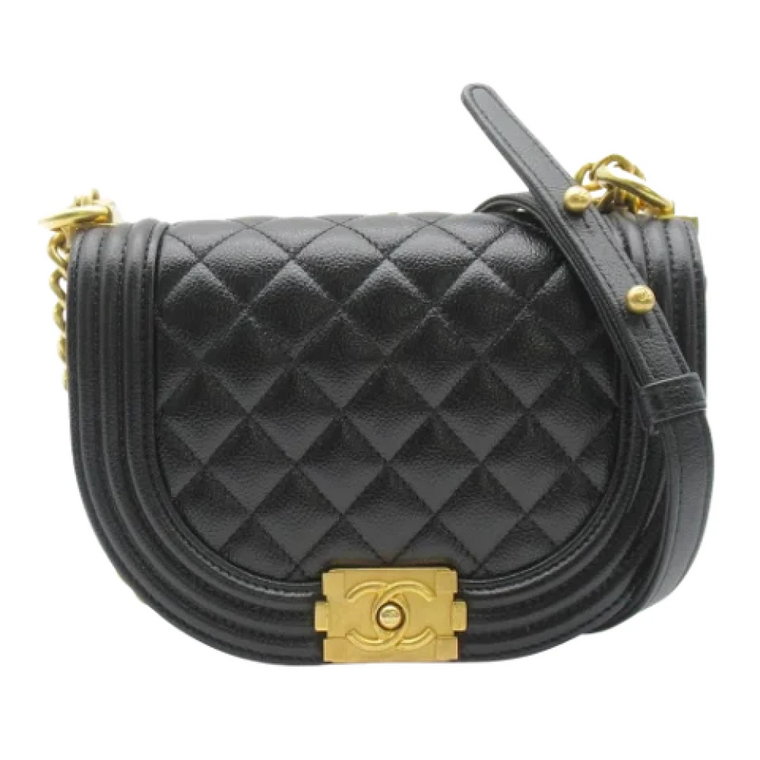 Używana czarna skórzana torebka na ramię Chanel Vintage