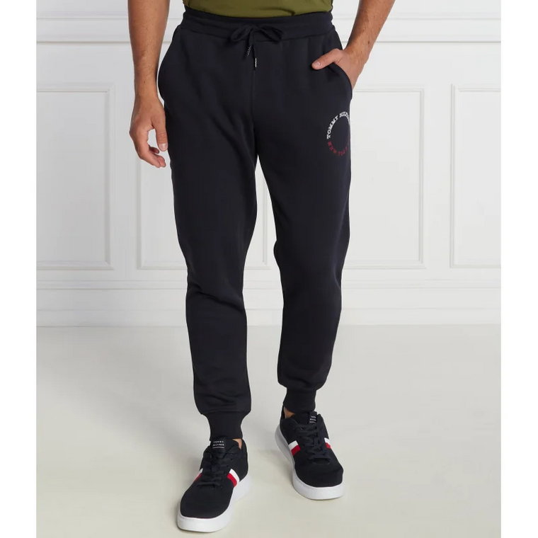 Tommy Hilfiger Spodnie dresowe MONOTYPE ROUNDALL | Regular Fit
