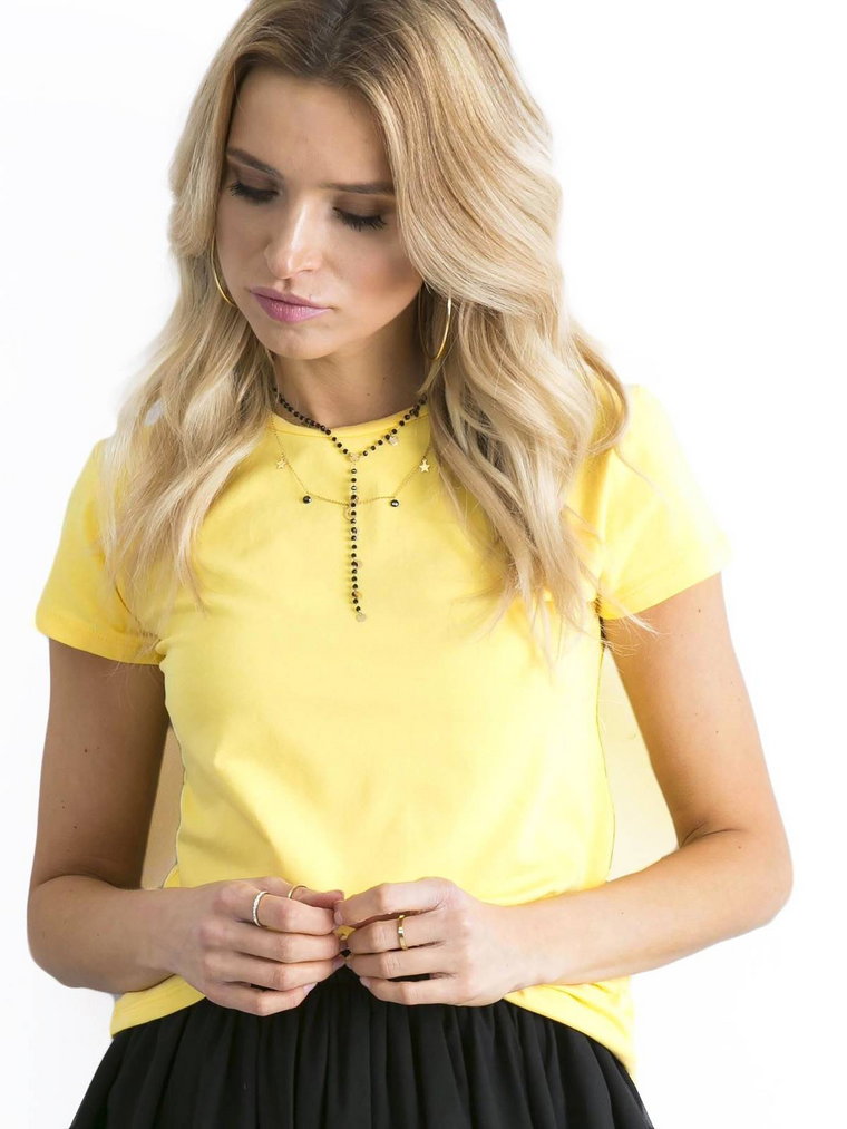 T-shirt jednokolorowy żółty casual dekolt okrągły rękaw krótki