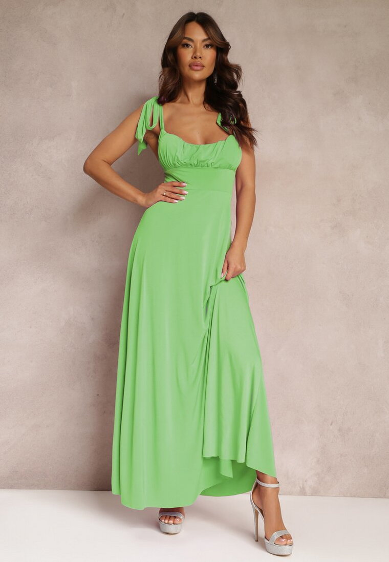 Zielona Długa Sukienka z Marszczonym Dekoltem i Wiązanymi Ramiączkami Rozvita