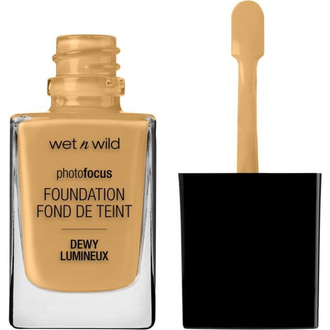 Wet n Wild Photo Focus Dewy Foundation długotrwały podkład do twarzy Desert Beige 28ml