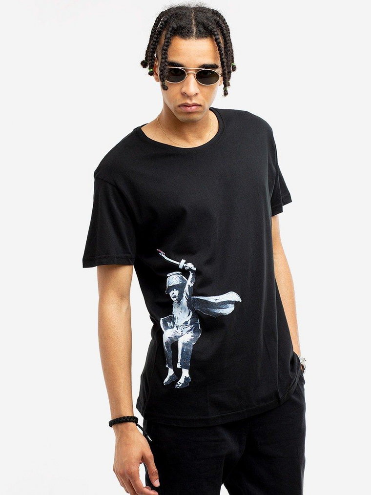 MC363 Banksy Draw The Raised Bridge Tee Black