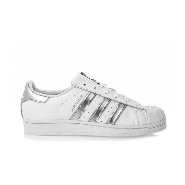 Białe Skórzane Sneakersy z Srebrnymi Akcentami Adidas Originals
