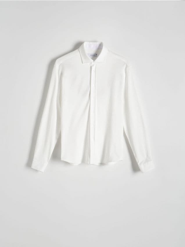 Reserved - Dzianinowa koszula slim fit - biały