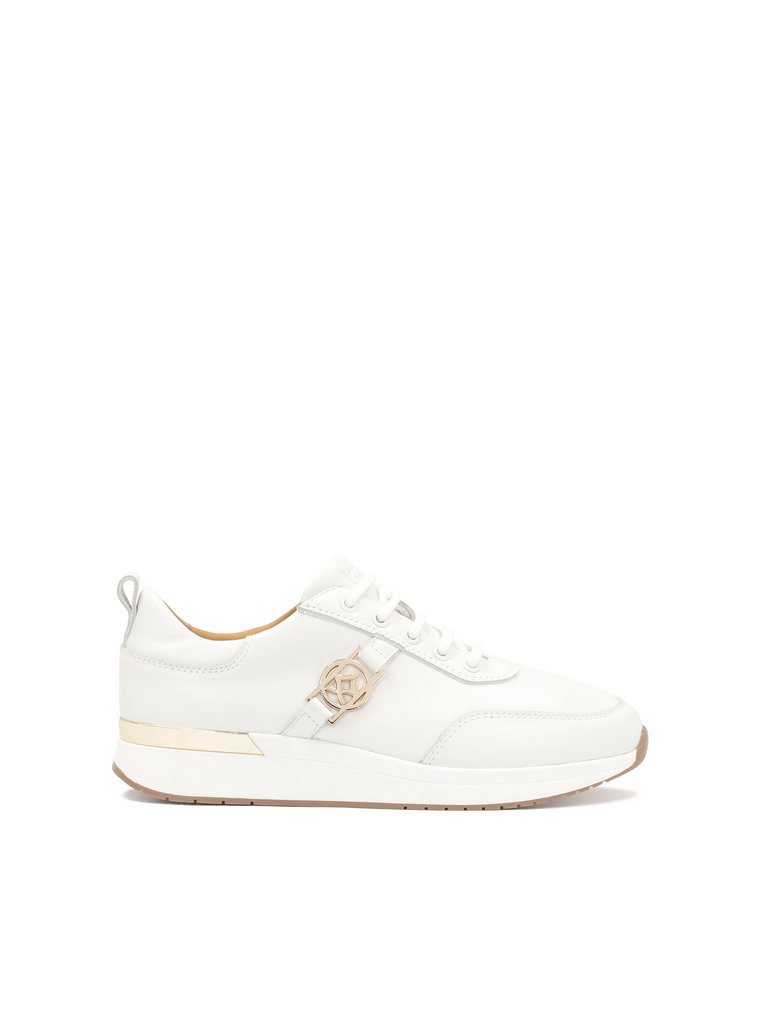 Białe skórzane sneakersy damskie w minimalistycznym stylu