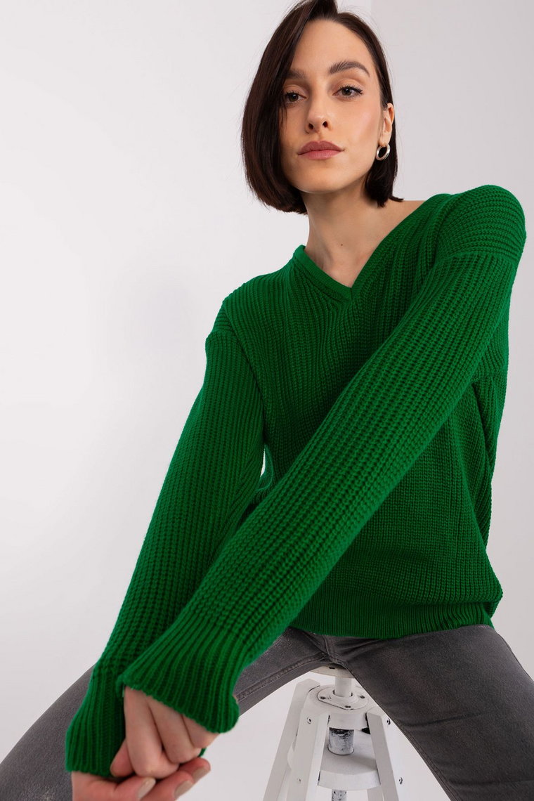 Damski sweter oversize z wełną ciemny zielony