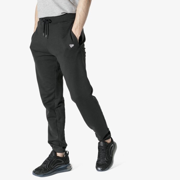 NEW ERA SPODNIE NE ESSENTIAL JOGGER BLK NEW ERA BLK