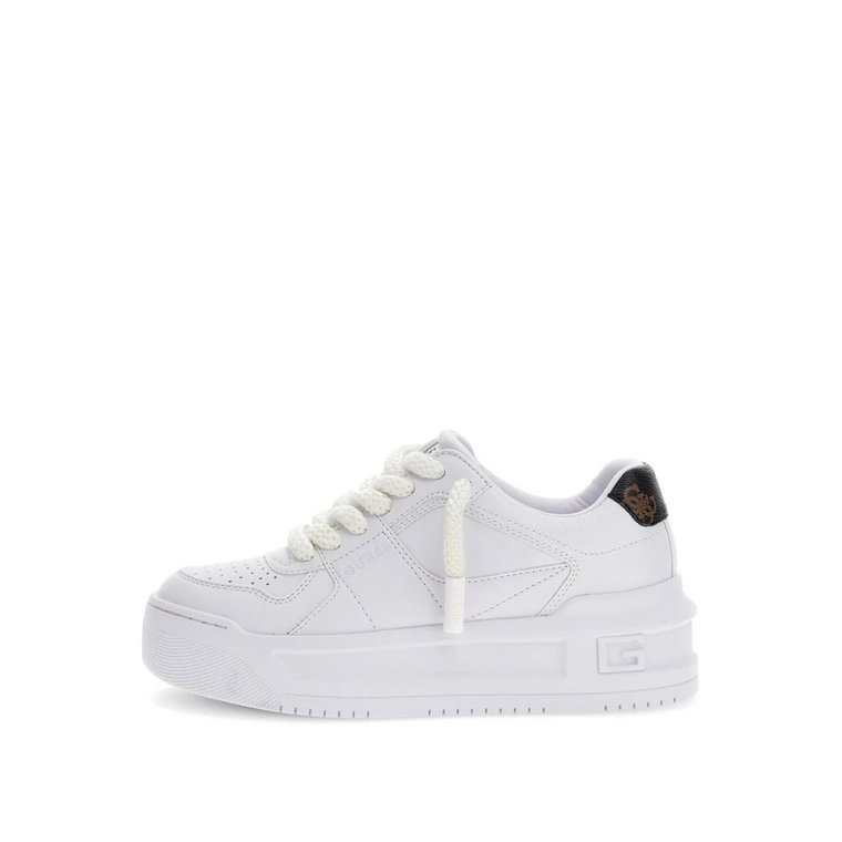 Białe Skórzane Sneakersy z 6 cm Podeszwą z Gumy Guess