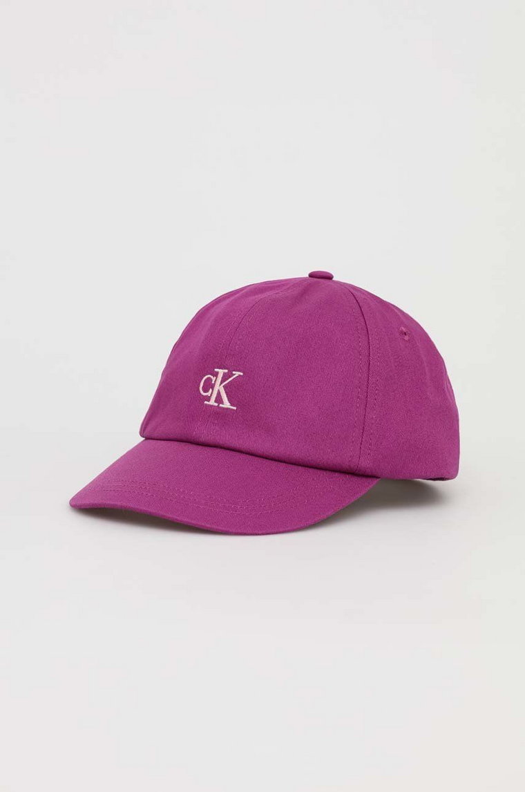 Calvin Klein Jeans czapka z daszkiem bawełniana dziecięca kolor fioletowy