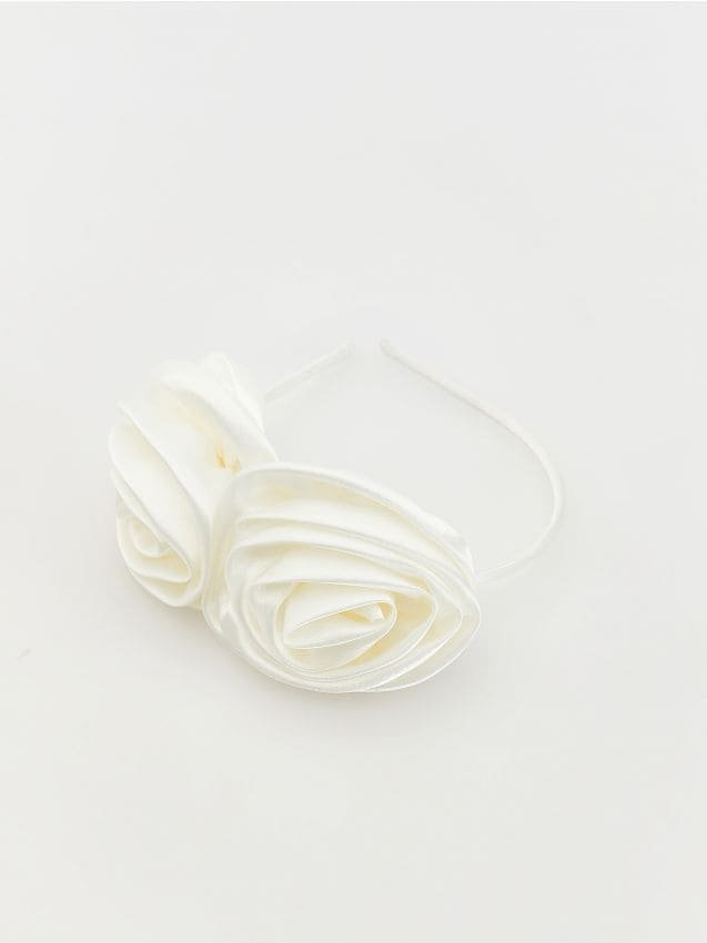Reserved - Opaska z kwiatami na włosy - biały