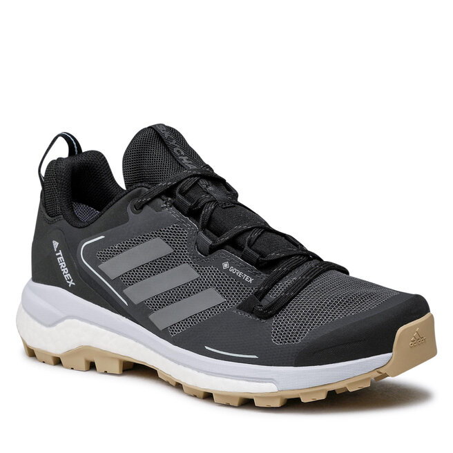 Trekkingi adidas