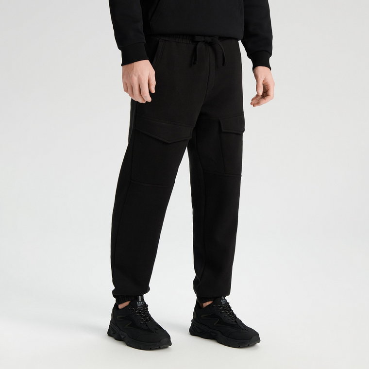 Sinsay - Spodnie comfort jogger - Czarny