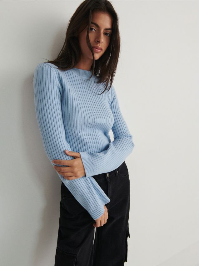 Reserved - Sweter z rozkloszowanymi rękawami - jasnoniebieski