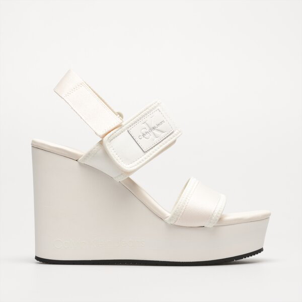 CALVIN KLEIN WEDGE SANDAL BADGE