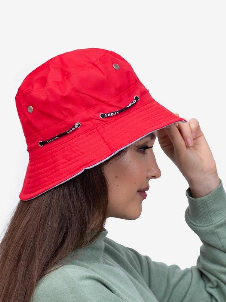 Czapka damska typu bucket hat Shelovet czerwona