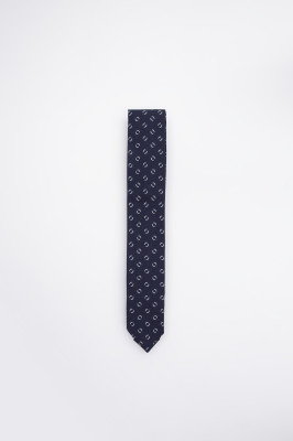 Krawat wiązany