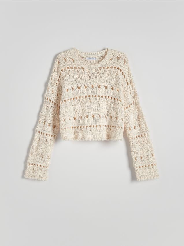 Reserved - Sweter z ażurowym splotem - kremowy