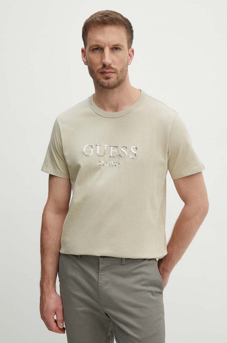 Guess t-shirt bawełniany męski kolor beżowy z aplikacją M4YI17 I3Z14