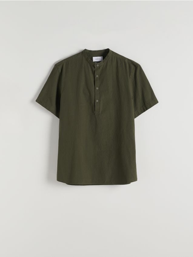 Reserved - Koszula regular ze stójką - oliwkowy