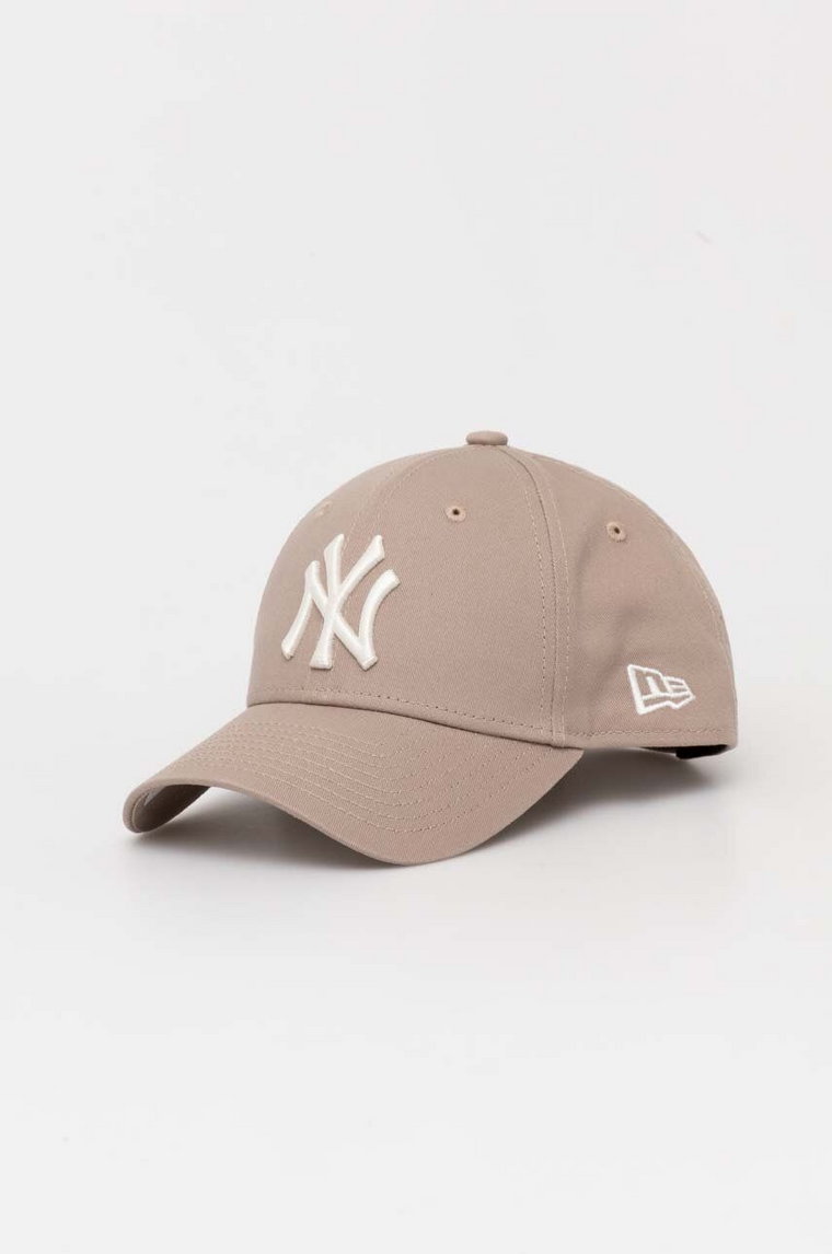 New Era czapka z daszkiem bawełniana kolor beżowy z aplikacją NEW YORK YANKEES