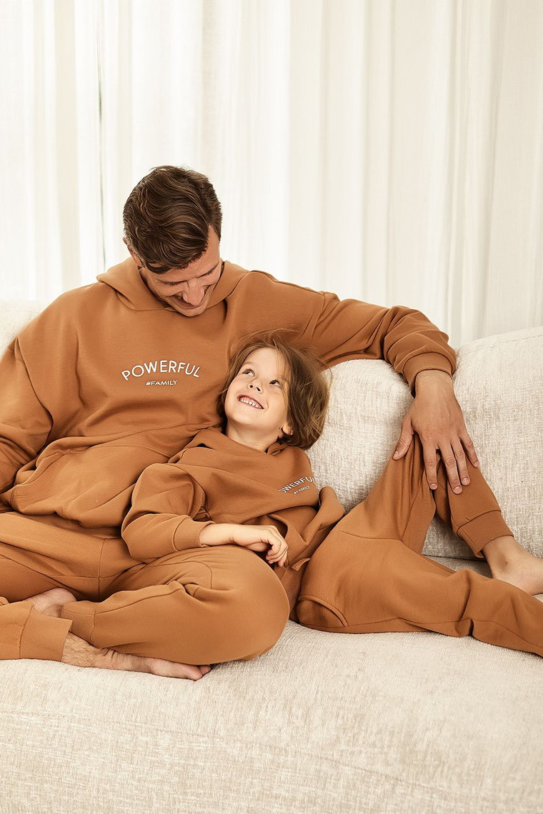 Bluza męska nierozpinana z kapturem - Powerful #Family