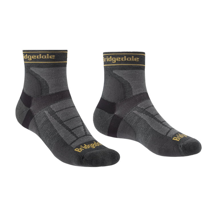 Męskie skarpety do biegania Bridgedale Ultralight T2 Merino Sport 3/4 Crew gunmetal - 44-47