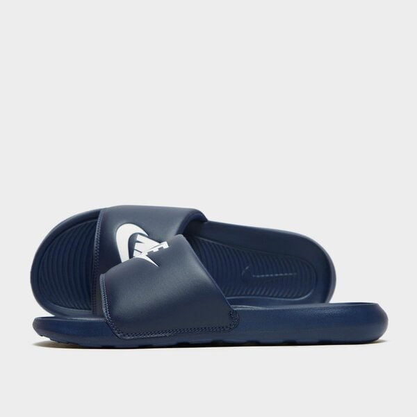 NIKE VICTORI ONE SLIDE