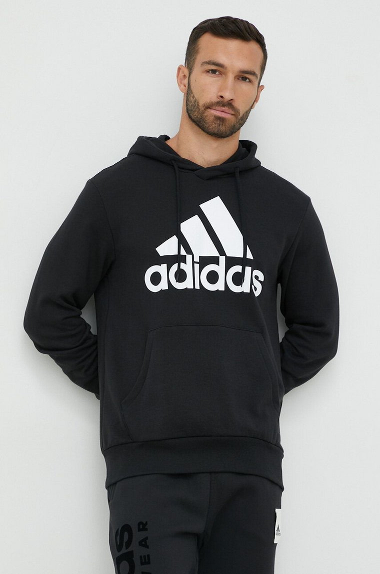 adidas bluza bawełniana Essentials męska kolor czarny z kapturem z nadrukiem IC9363